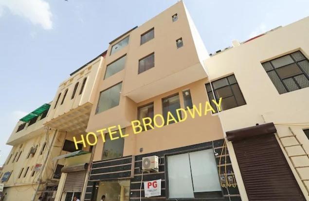 Hotel Broadway Nowe Delhi Zewnętrze zdjęcie